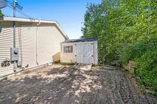 25 Cynthia Dr, Alton, NH 03810 - Photo 23