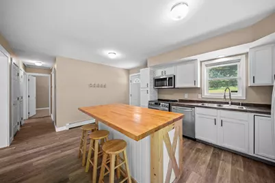 25 Cynthia Drive, Alton, NH 03810 - Photo 3