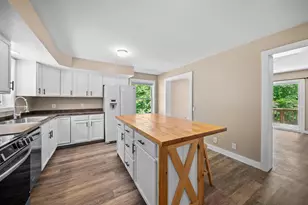 25 Cynthia Dr, Alton, NH 03810 - Photo 5