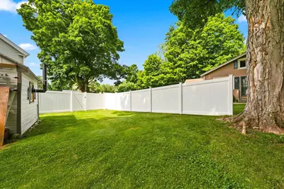 3 Stanwood Avenue, Plaistow, NH 03865 - Photo 33