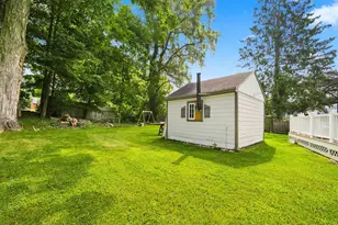 3 Stanwood Ave, Plaistow, NH 03865 - Photo 37