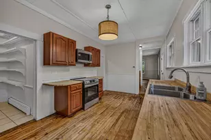 181 Maple St, Littleton, NH 03561 - Photo 11