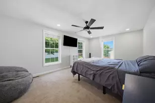 160 Heathrow Ave, Manchester, NH 03104 - Photo 33