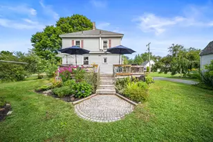 13 Railroad Ave, Rochester, NH 03839 - Photo 27