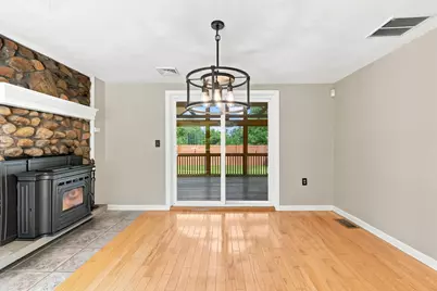 79 Dearborn Road, Auburn, NH 03032 - Photo 17