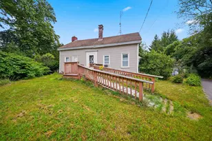 2 Hadley Rd, Newton, NH 03858 - Photo 3