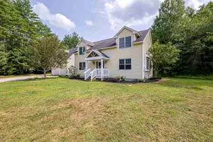 53 Buzzell Hill Rd, Weare, NH 03281 - Photo 3