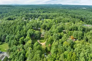 26 Country View Dr, Raymond, NH 03077 - Photo 23