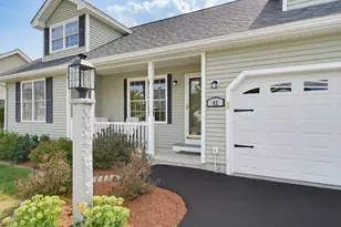 42 Iris Ln, Loudon, NH 03307 - Photo 3
