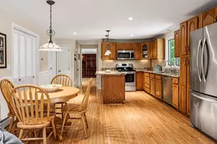 33 Oriole Rd, Windham, NH 03087 - Photo 5