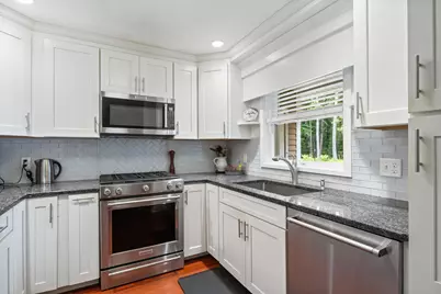 8 Swaan Drive, Lee, NH 03861 - Photo 3