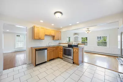 10 Cottage Street, Exeter, NH 03833 - Photo 3