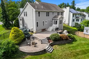21 Daylily Dr, Nashua, NH 03062 - Photo 3