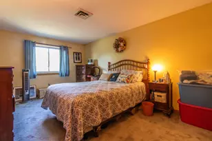 344 Elm St, Milford, NH 03055 - Photo 9