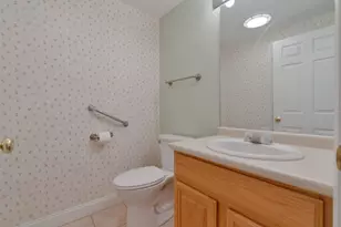9 Wingate Ln, Dover, NH 03820 - Photo 15