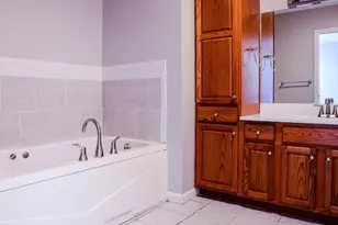 210 Kent Farm Rd, Hampstead, NH 03841 - Photo 23