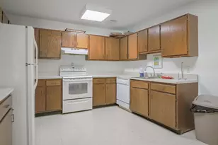 6 Northbrook Dr, Manchester, NH 03102 - Photo 9