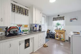 216 N Main St, Rochester, NH 03867 - Photo 39