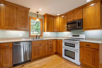 37 Glenwood Avenue, Dover, NH 03820 - Photo 13
