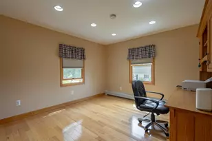 37 Glenwood Ave, Dover, NH 03820 - Photo 23