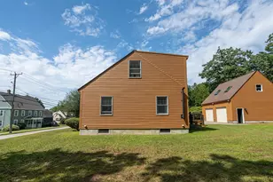 37 Glenwood Ave, Dover, NH 03820 - Photo 9