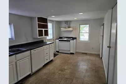 8A &amp; 8B Jackson Street, Nashua, NH 03060 - Photo 7