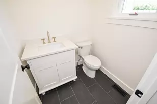 5 McCooey Dr, Dover, NH 03820 - Photo 17