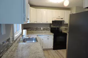 116 5 E Broadway St, Derry, NH 03038 - Photo 9
