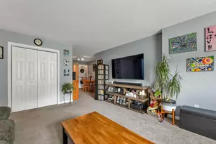 616 Springbrook Cir, Portsmouth, NH 03801 - Photo 5