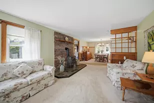 8 Otis Ave, Salem, NH 03079 - Photo 7