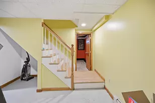 44 Holmeswood Dr, Sandown, NH 03873 - Photo 31