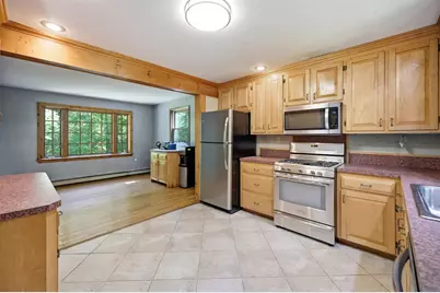 44 Holmeswood Drive, Sandown, NH 03873 - Photo 17
