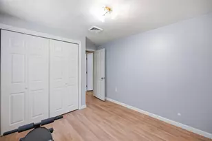 44 Holmeswood Dr, Sandown, NH 03873 - Photo 5