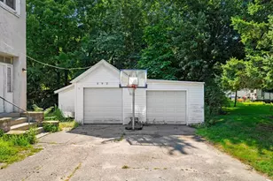 392 Donald St, Bedford, NH 03110 - Photo 41