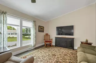 712 Darby Dr, Laconia, NH 03249 - Photo 17