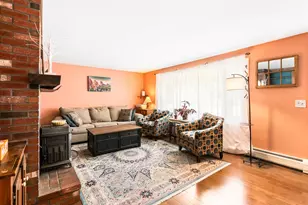 46 Lounsbury Ln, Peterborough, NH 03458 - Photo 5