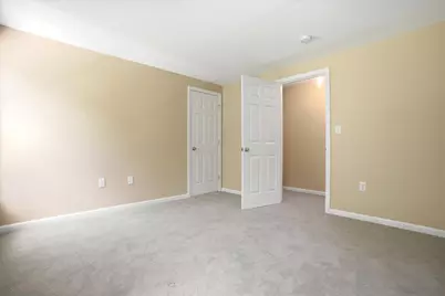 694 Walnut Street, Manchester, NH 03104 - Photo 33