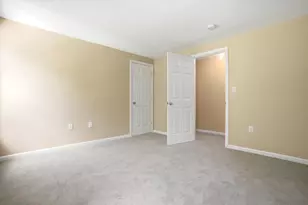 694 Walnut St, Manchester, NH 03104 - Photo 33