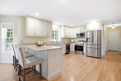 694 Walnut Street, Manchester, NH 03104 - Photo 1