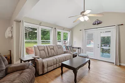 352 Main Street, Rindge, NH 03461 - Photo 11