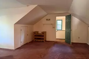 24 Cressey St, Henniker, NH 03242 - Photo 17
