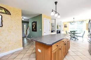230 Hoit Rd, Concord, NH 03301 - Photo 9