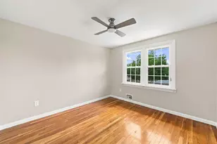 283 S Hall St, Manchester, NH 03103 - Photo 21