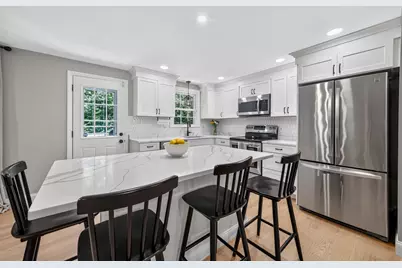24A  Sparhawk Drive, Londonderry, NH 03053 - Photo 5