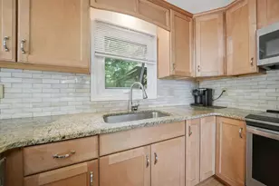 593B South Main St, Nashua, NH 03060 - Photo 13