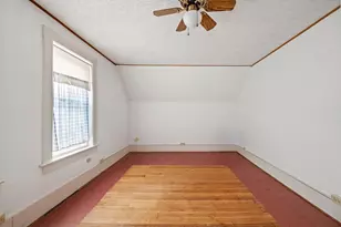 11 Edgewood St, Claremont, NH 03743 - Photo 17