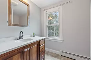 12 King Henry Dr, Londonderry, NH 03053 - Photo 35