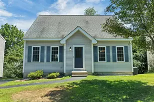 22 Hartwell Brook Dr, Nashua, NH 03060 - Photo 1