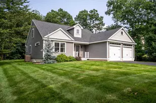 3 Chestnut Wy, Lee, NH 03861 - Photo 1