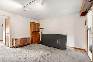 5 Tsienneto Rd, Derry, NH 03038 - Photo 7